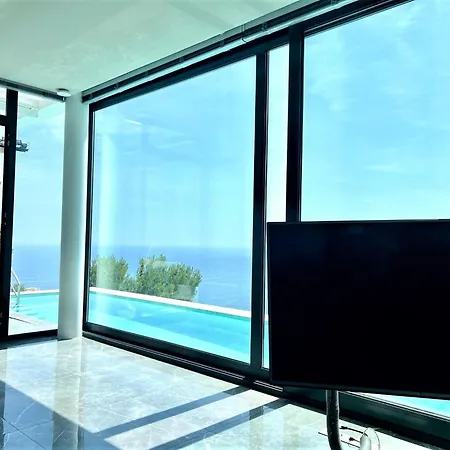Gales Holiday home *